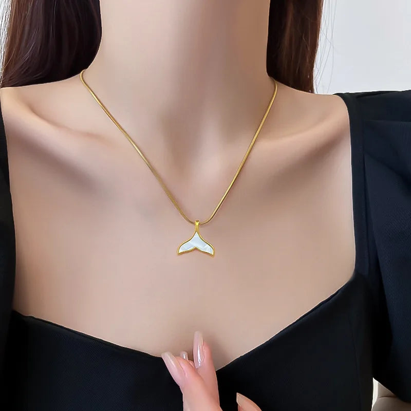 316L Stainless Steel New White Shell Mermaid Tail Lucky Beautiful Pendant Necklace Valentine's Day Gift For Girlfriend